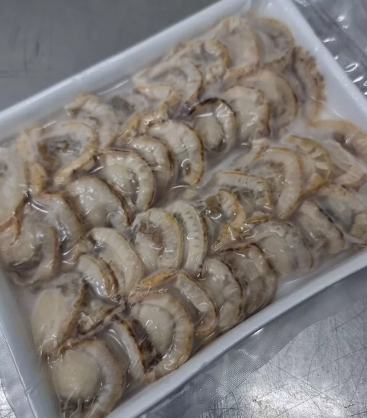 Ni hotate Butterflied cooked scallops